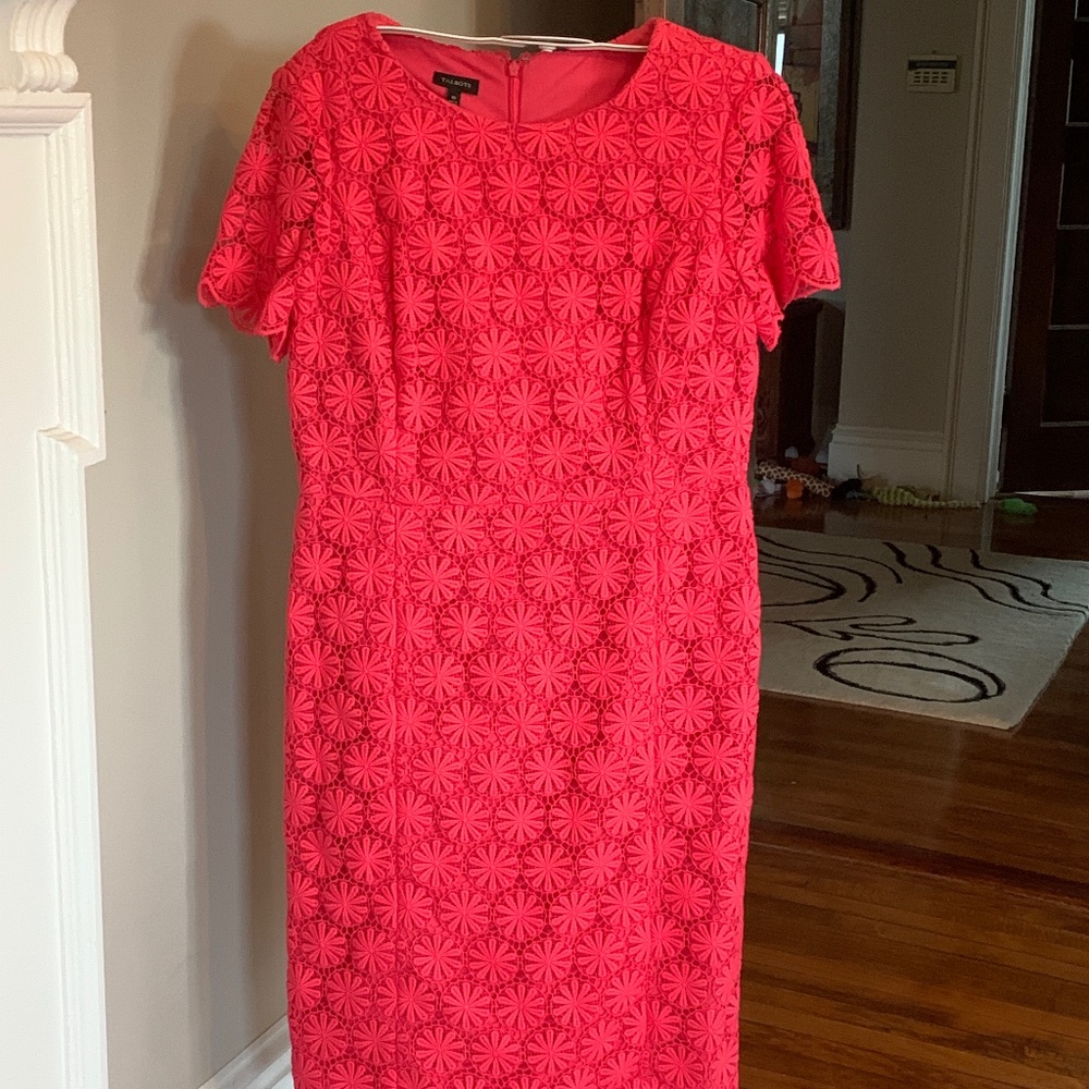 Talbots Larissa pink daisy crochet lined dress. Never worn. 196 retail